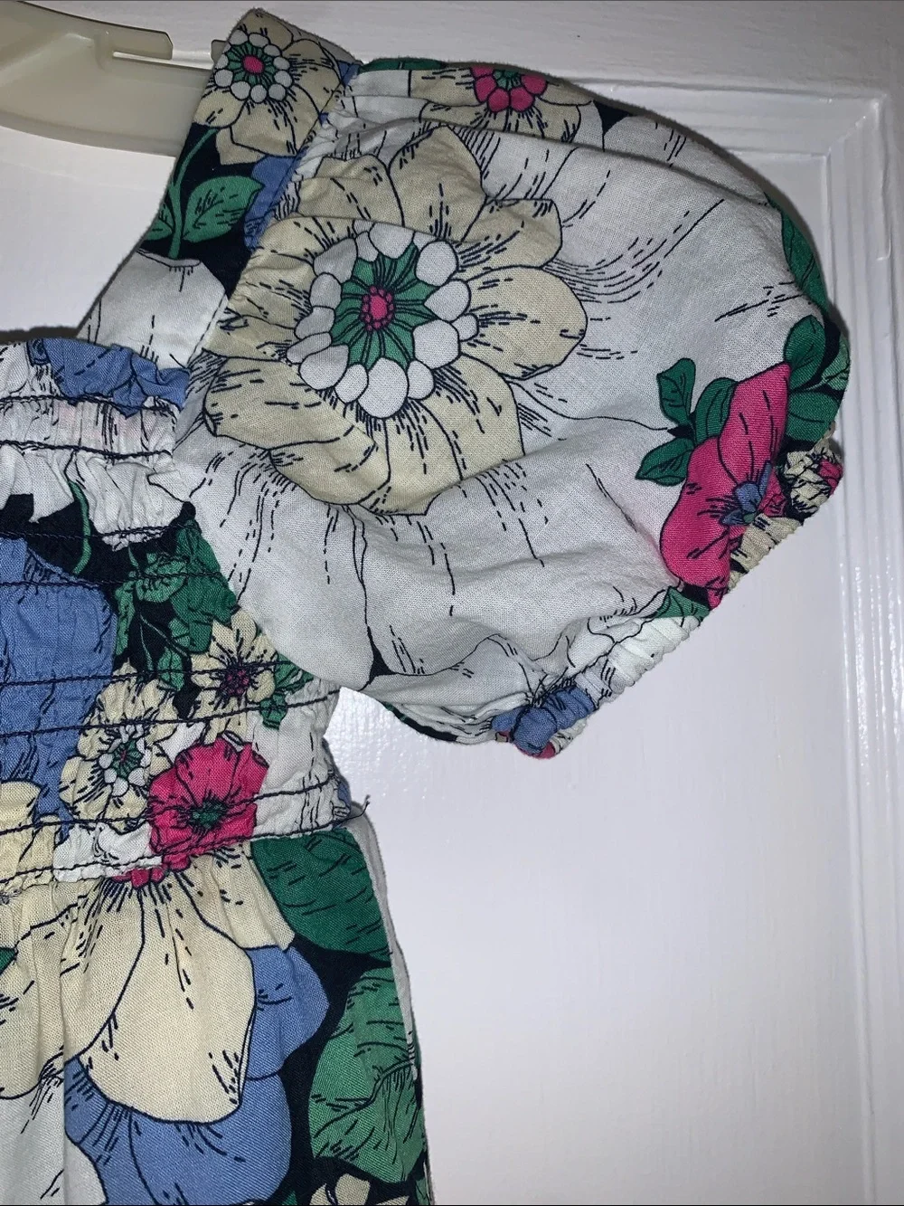 GAP Floral Puff Sleeve Dress 4 EUC White Blue Pink